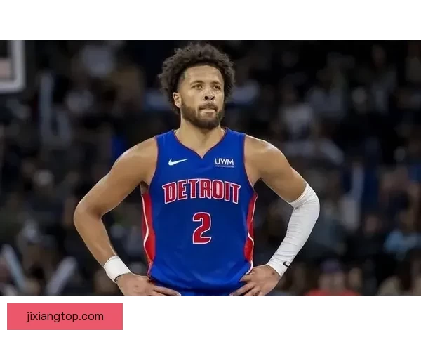 活塞逆袭东部率先晋级季后赛缺少坎宁安仍展现强劲战斗力与团队深度